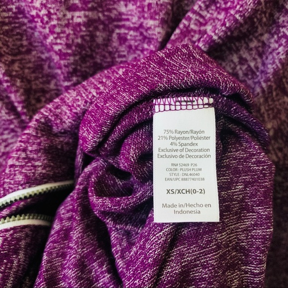 NWT Danskin Now purple crewneck pullover XS - Picture 6 of 7